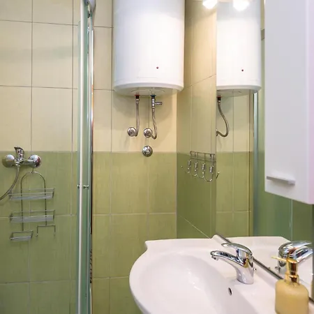 Holiday home 3 Bedroom Cozy In *